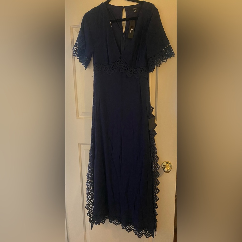 Navy Lulus dress- Medium